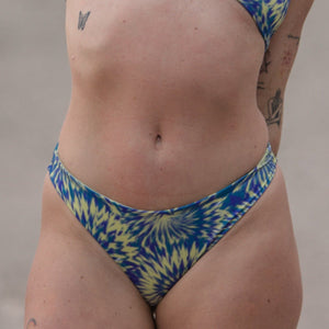 Womens  Cheeky Bikini Pant Reversible Nature